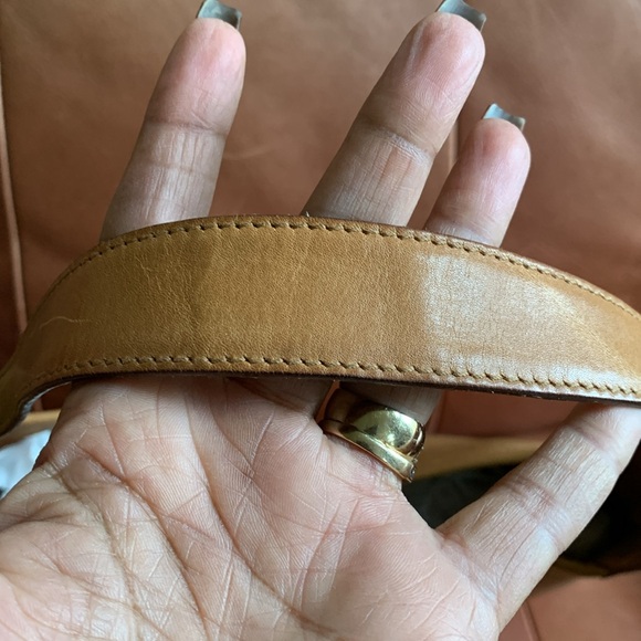 Authentic GUCCI - Picture 8 of 12